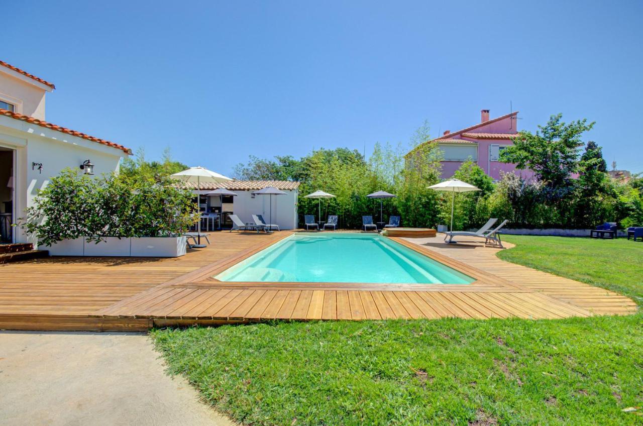 Отель Domaine Le Courti - Adult Only Ле Баркарес Экстерьер фото